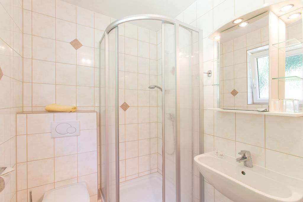 Haus Moser Wörschach Pokoj fotografie