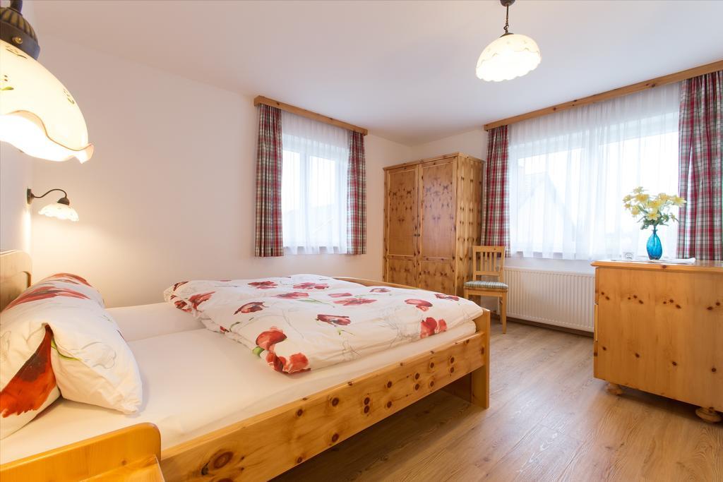 Haus Moser Wörschach Pokoj fotografie