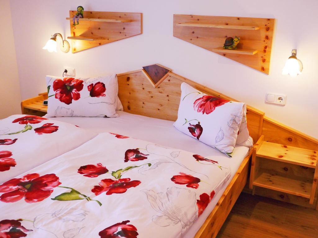 Haus Moser Wörschach Pokoj fotografie
